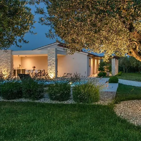 Silentio Villa *