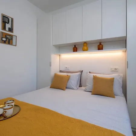 Silentio 别墅 Marčana